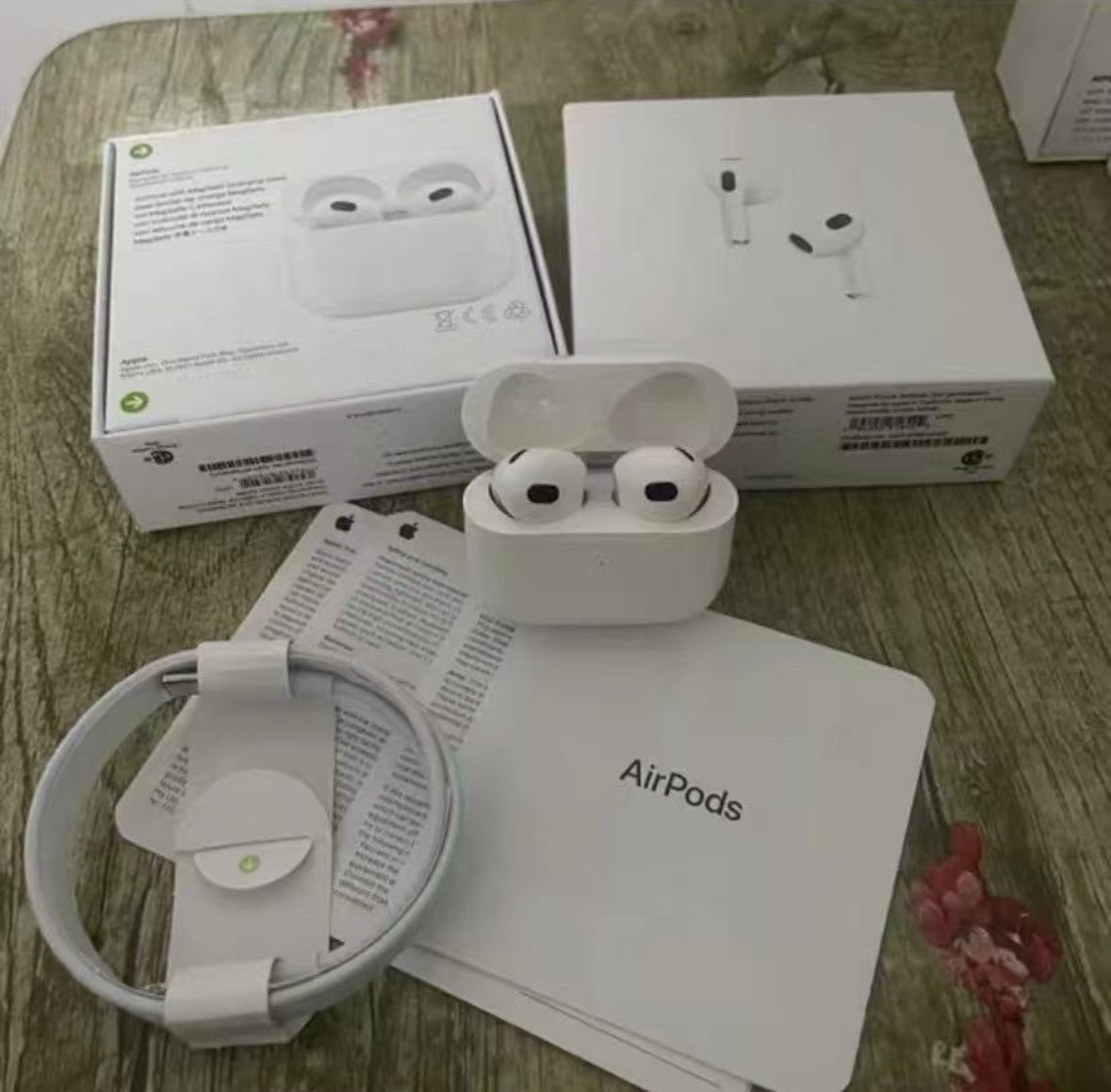AirPods gen 3