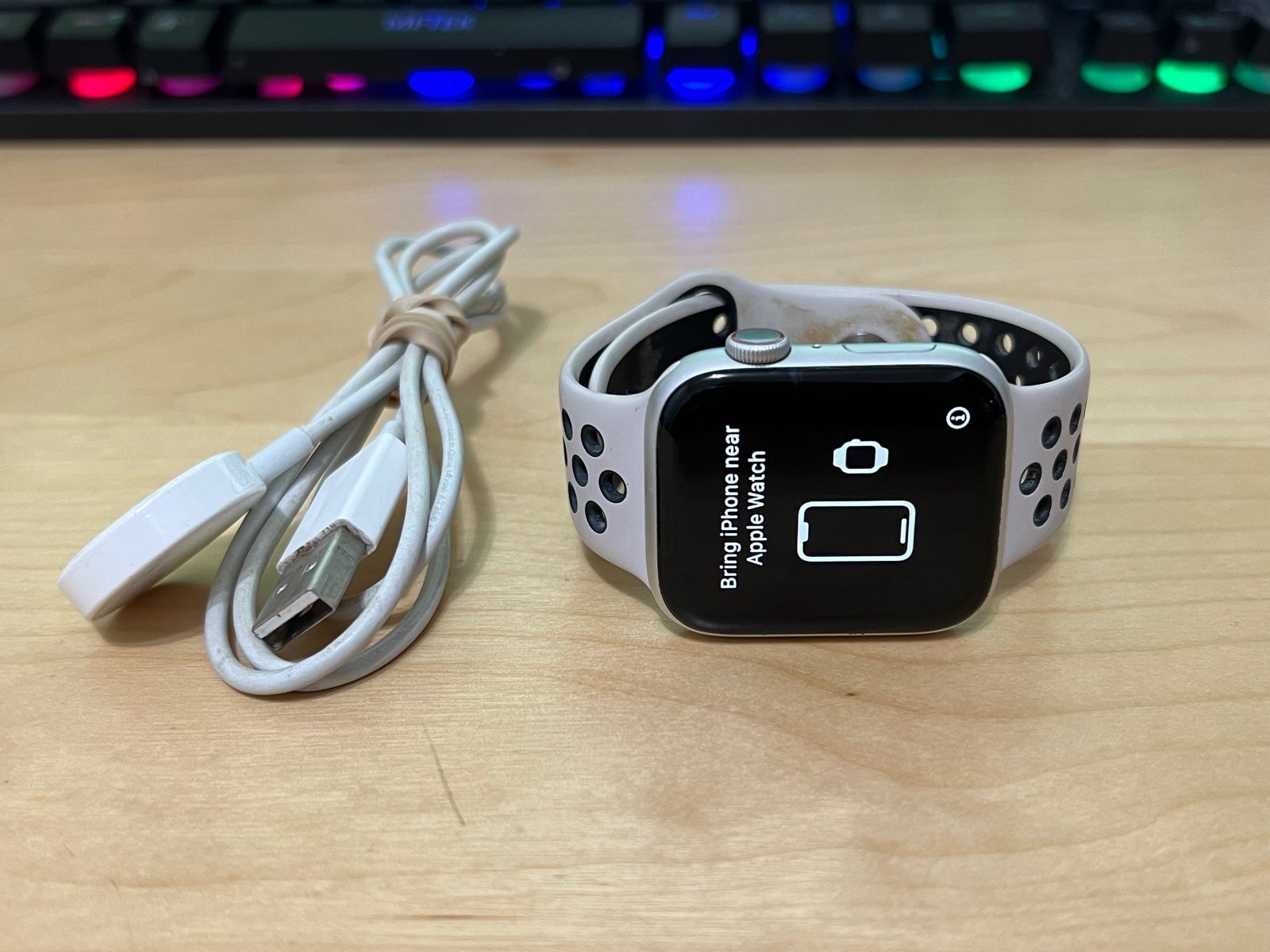 NEW安い Apple Watch - Apple Watch Nike+ Series 4 44mm GPSの通販 by
