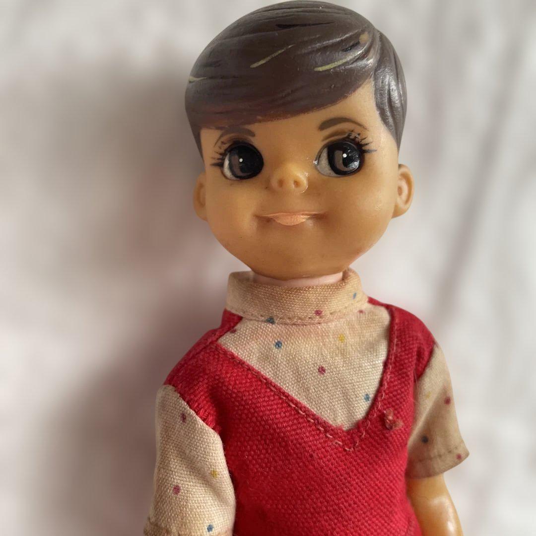 Rare!! Rika's younger brother, Goro-chan, from the 1960s.