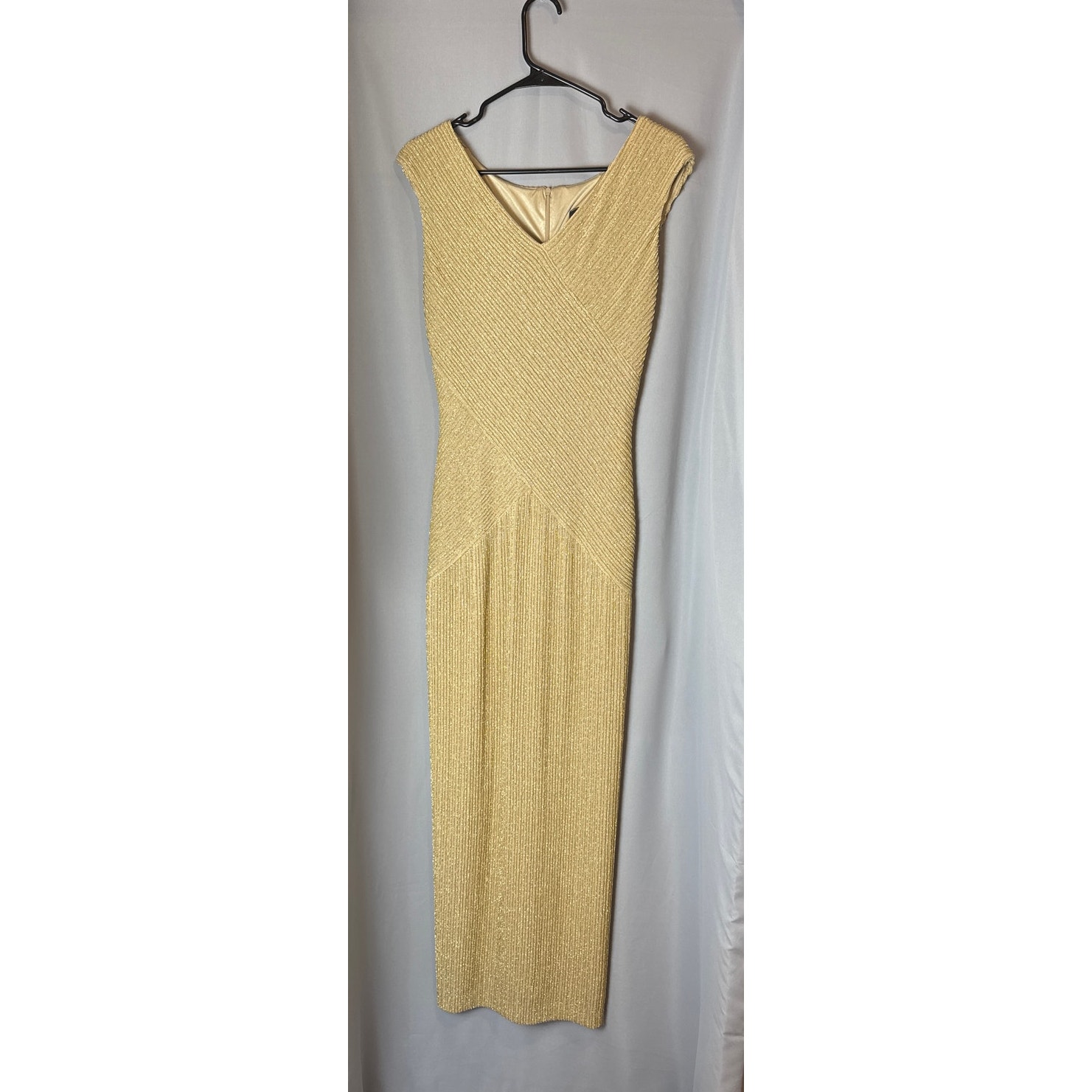 Alex Evenings Formal Dress Gold Metallic Textured Full Length Maxi Size 6