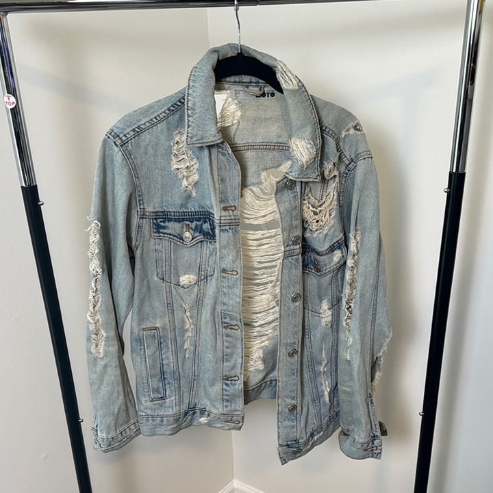 TopShop Moto Distressed Light Wash Cotton Denim Jean Jacket Size 2