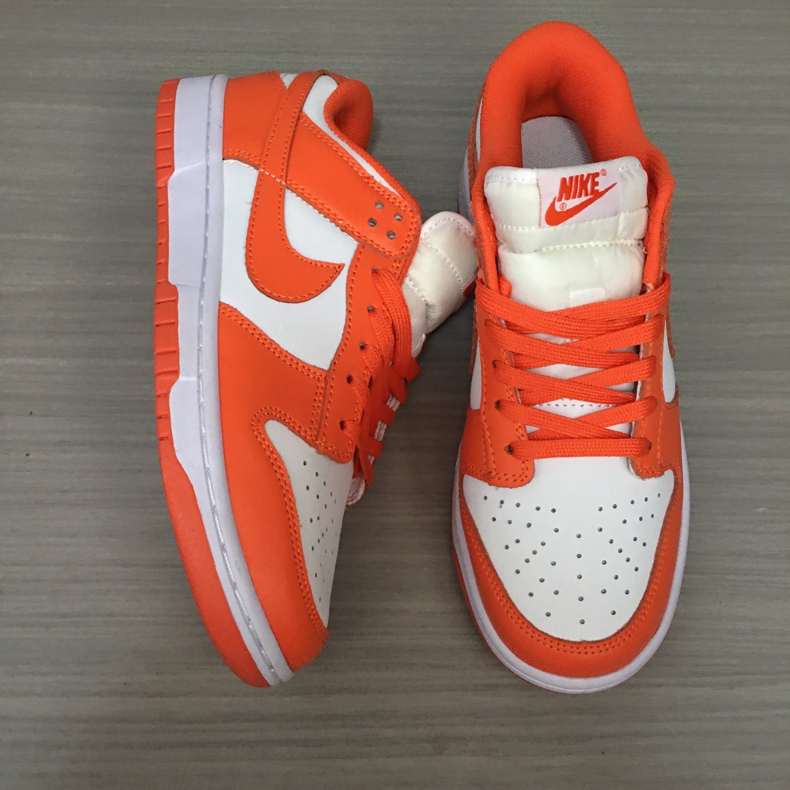 Dunk Low men’s shoes size 8US