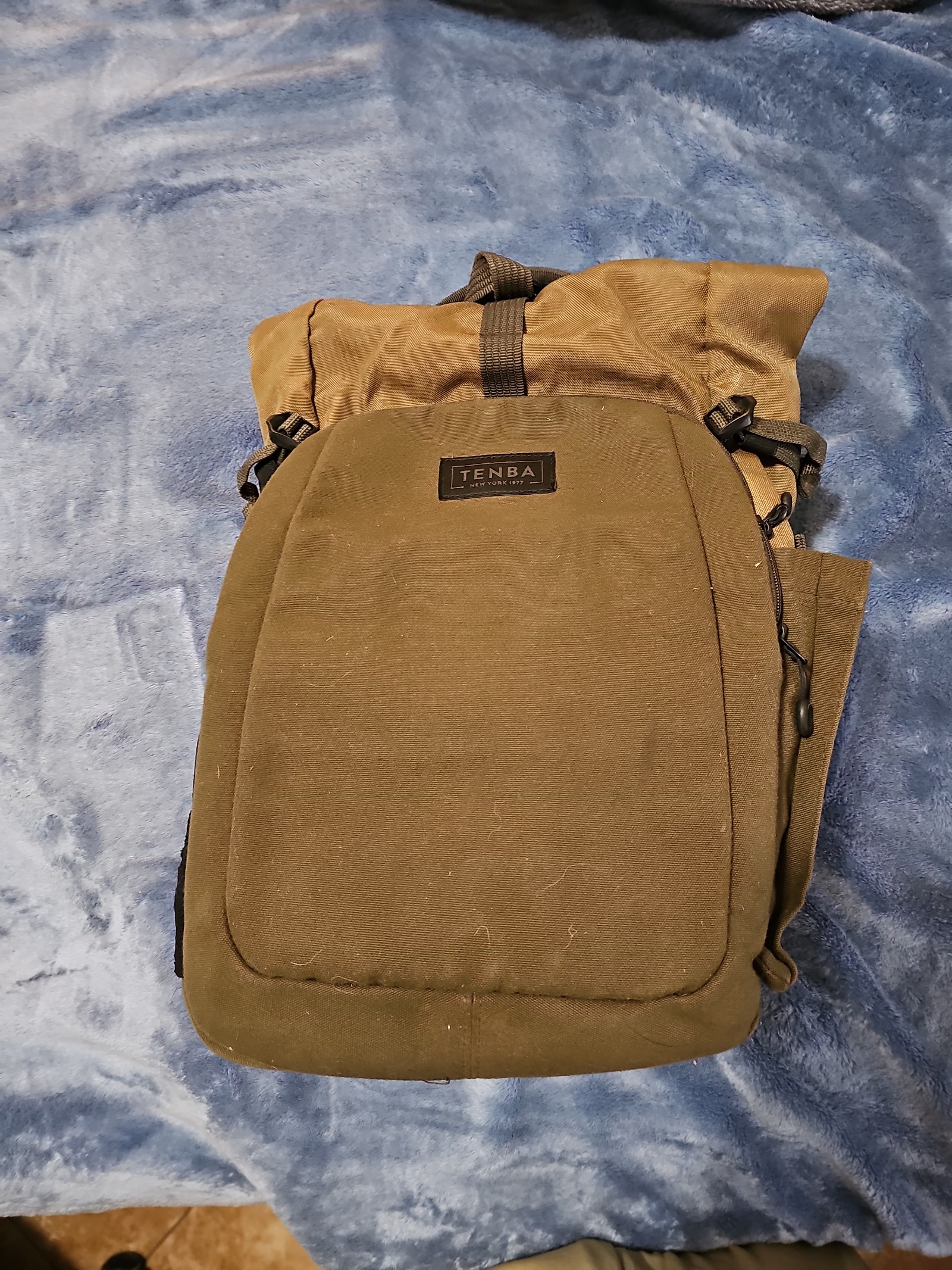 Roll up camera bag backpack