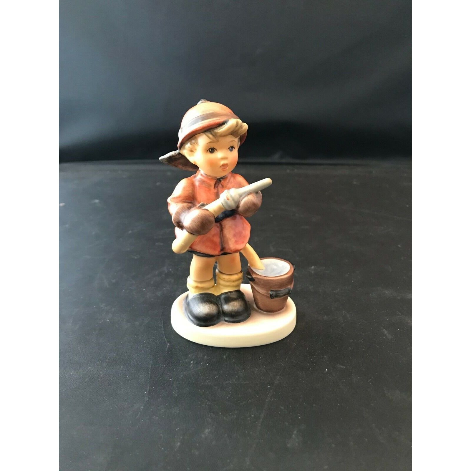 Goebel Hummel Figurine Fire Fighter 2030 Germany 1997 Signed
