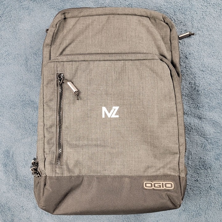 Ogio Black Laptop Backpack Casual School Work Zippers Travel