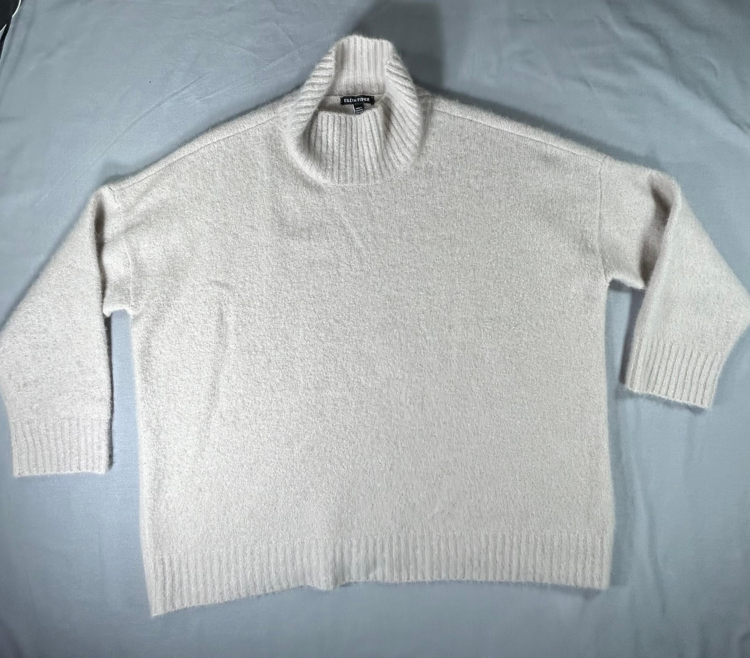 Eileen Fisher Oatmeal Sweater women’s large 72% Cashmere