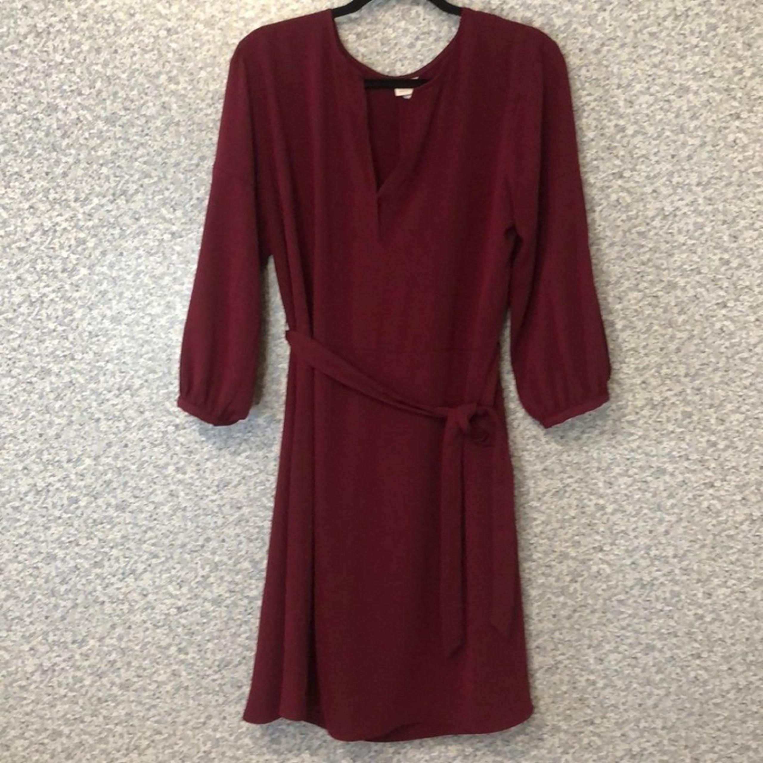 A New Day Maroon Balloon Sleeve Dress – Effortless Elegance D334