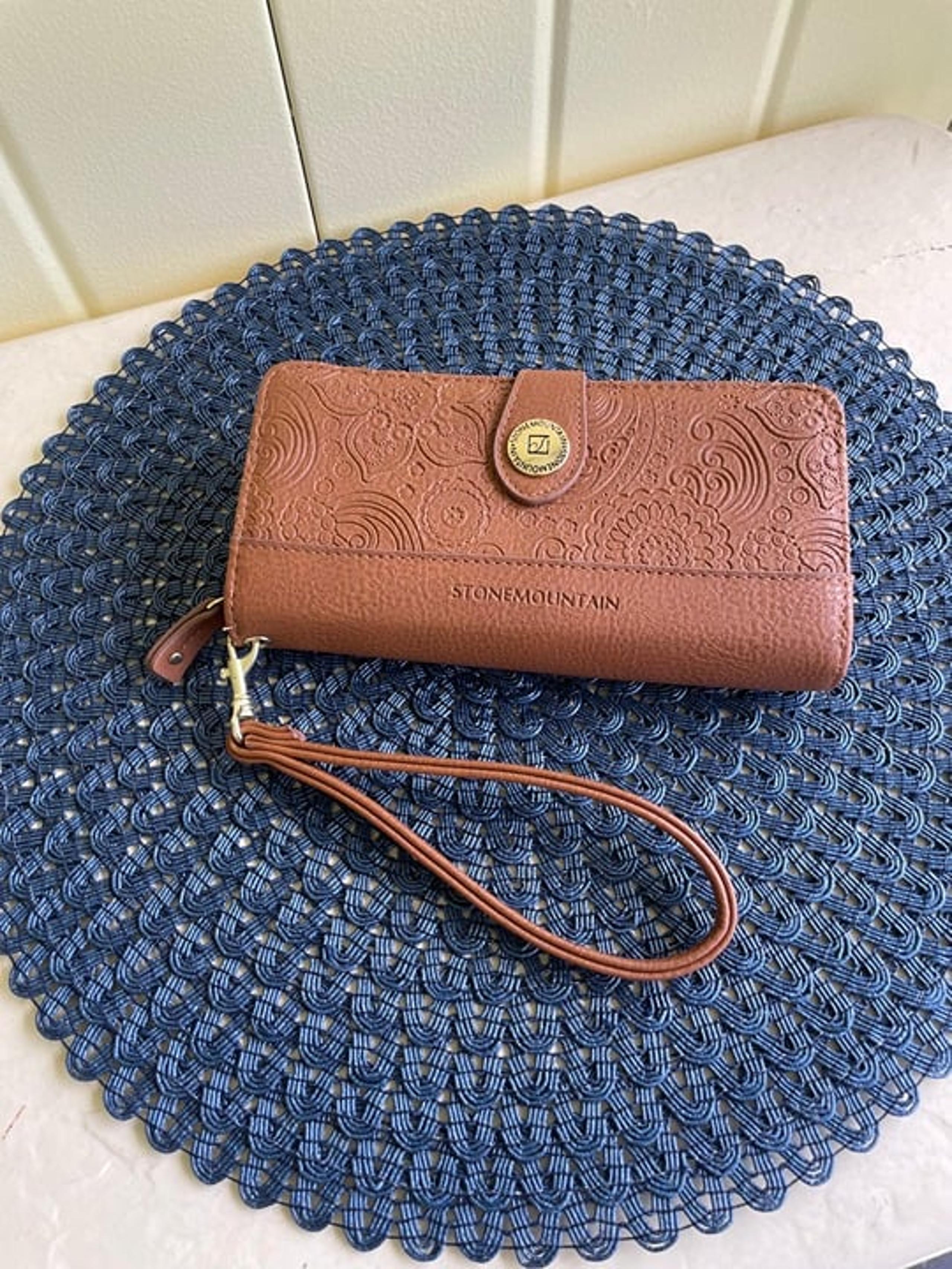 Stone Mountain Wallet for Women with Removable Carry Strap - Brown