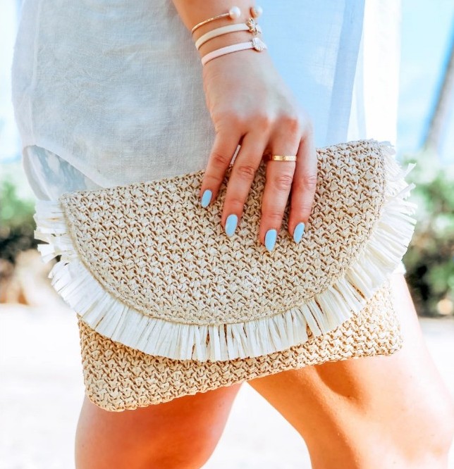 Beachly The North Shore Tropical Lined Clutch