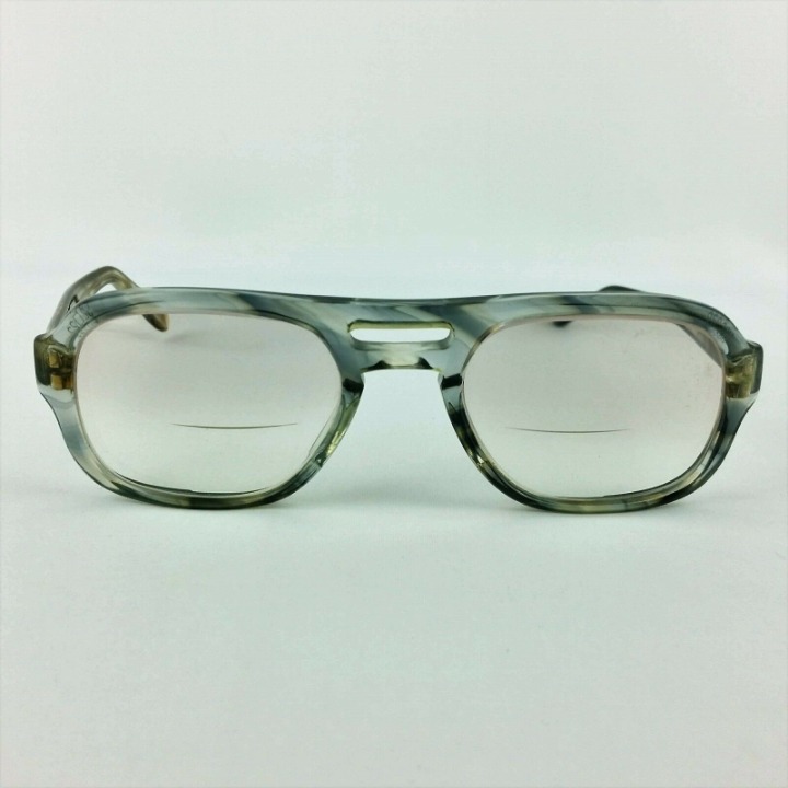 UOC 820 Eyeglasses 52-22 Gray Plastic