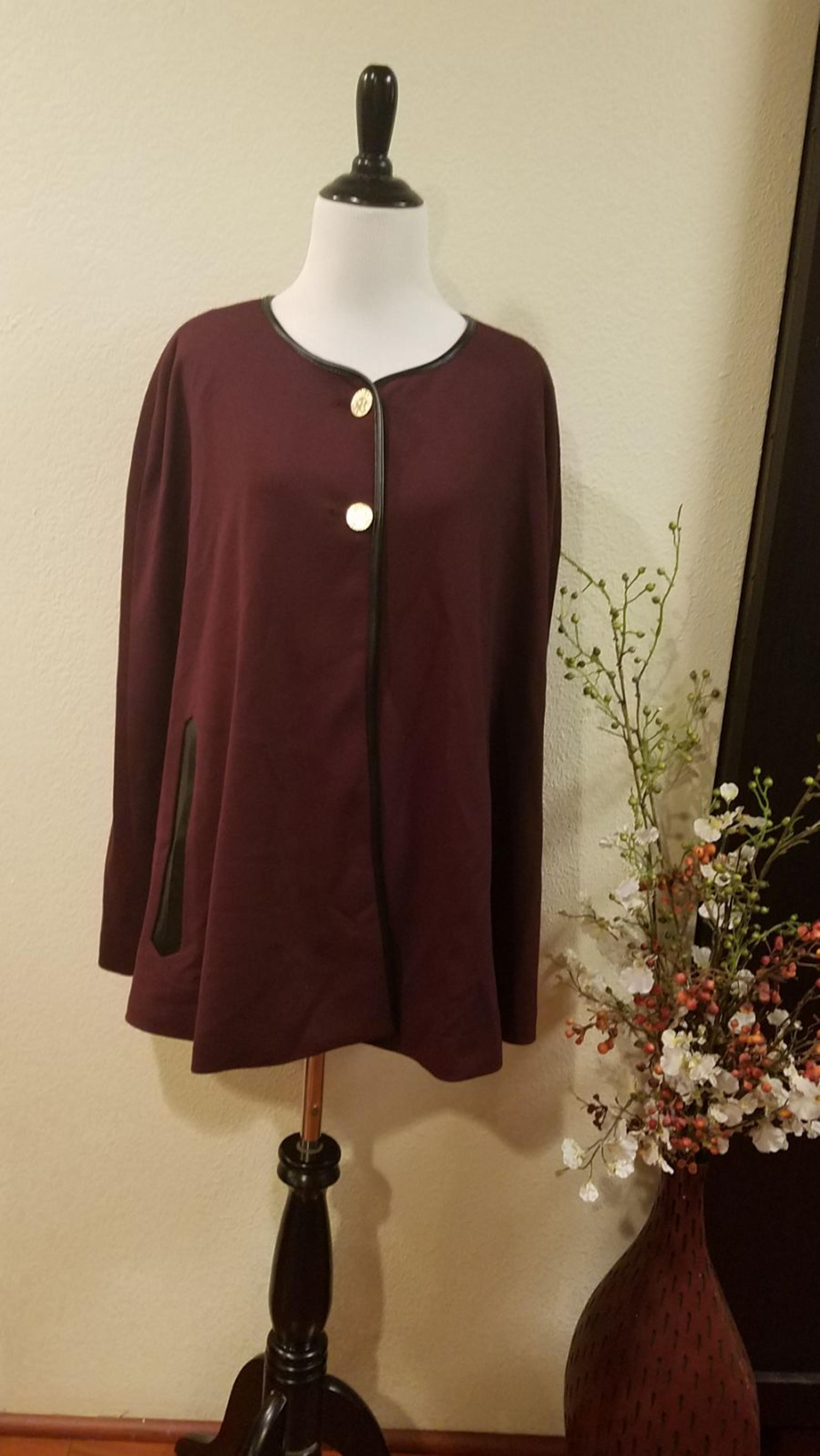 Anne Klein Burgandy Cape Size Large