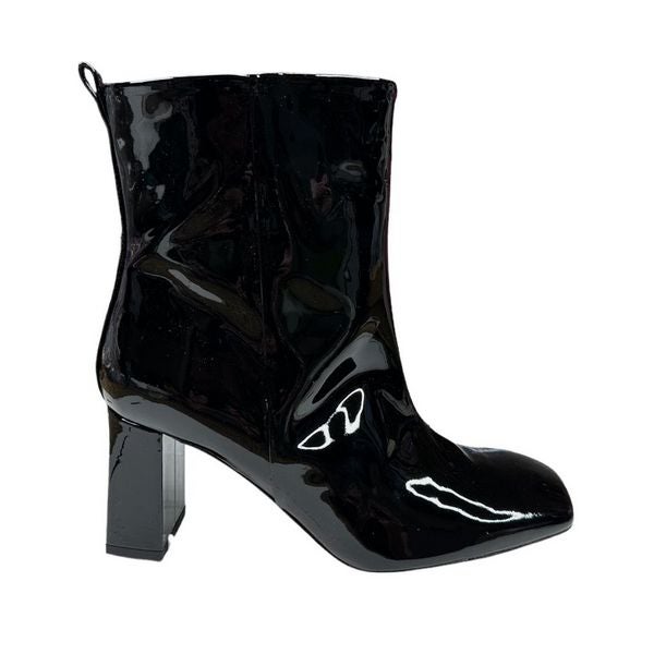 Good American Black Patent Leather Booties