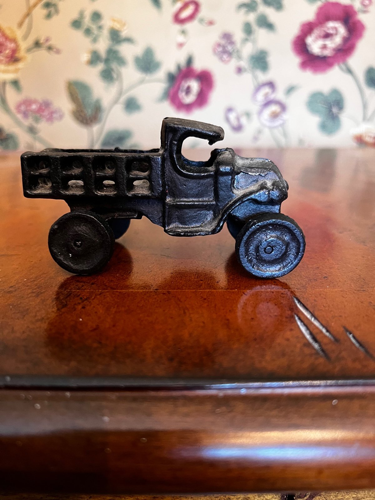 Vintage Antique 1950''s Cast Iron Truck