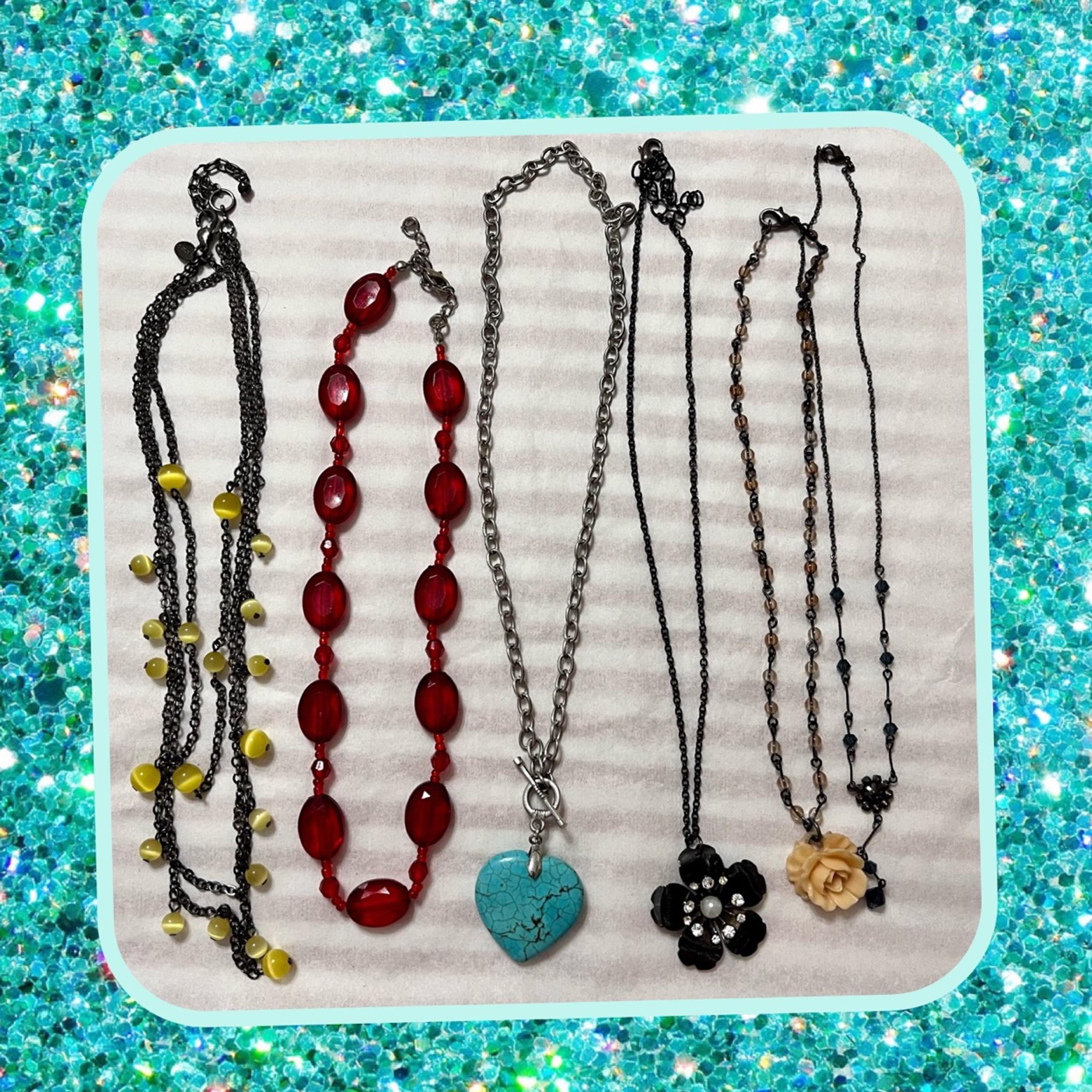 Necklaces Bundle of 6 Fashion Jewelry