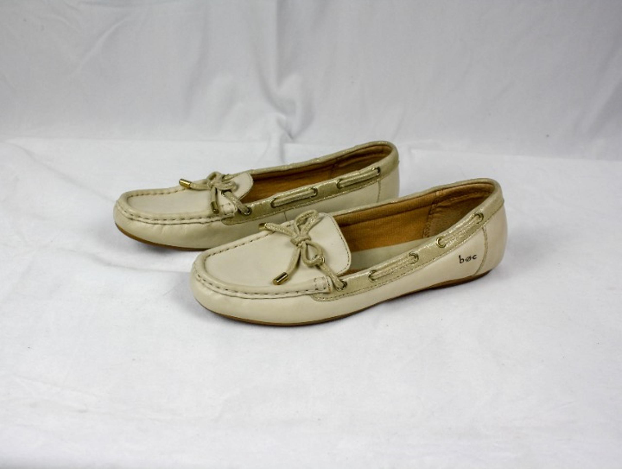BOC Leather Loafers Moc Beige Gold 8