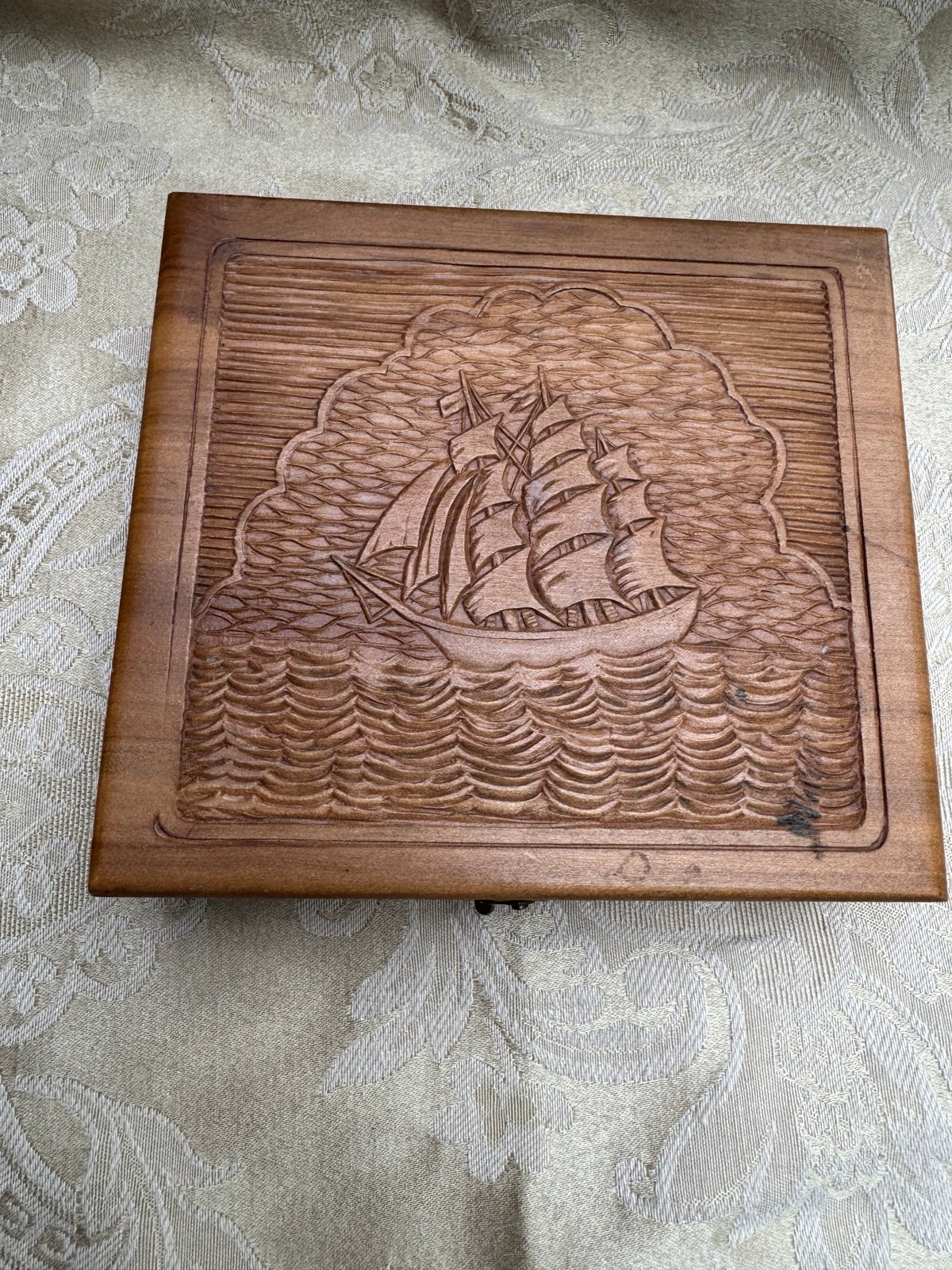 Vintage Simpson, Studwell & Swick Ltd. Banquets Wooden Cigar Box
