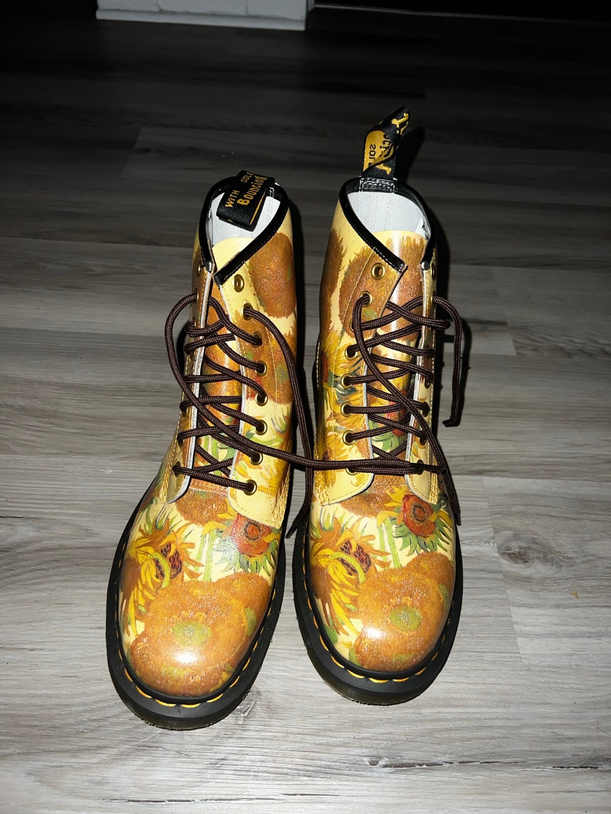 Dr Martens x The National Gallery 1460 US Womens 11 Yellow Sunflowers Van Gogh