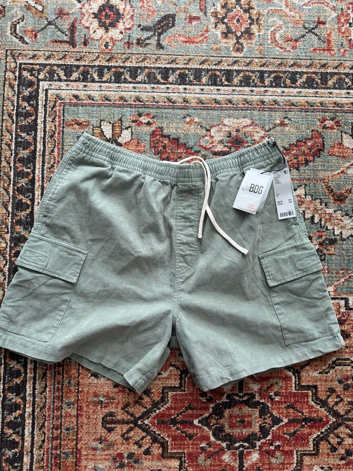 Mens Green BDG Shorts XL