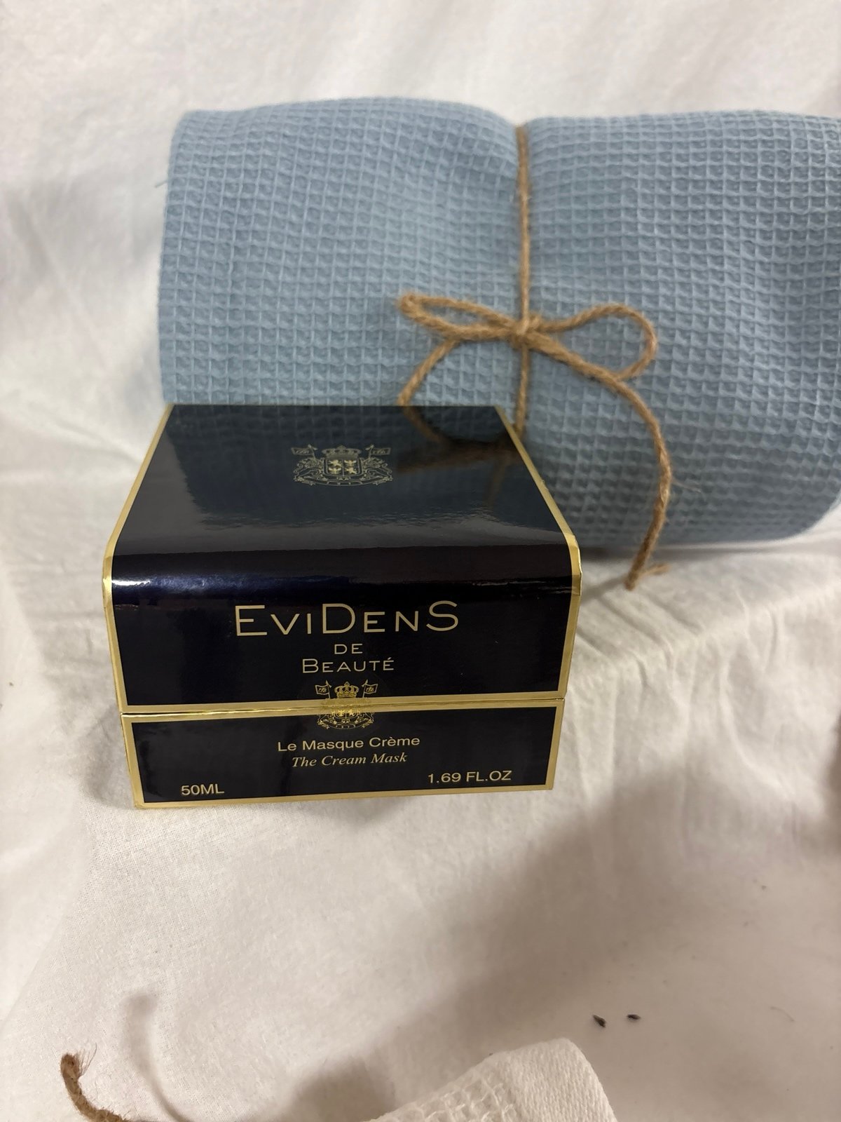 EviDenS De Beauté | The Cream Mask