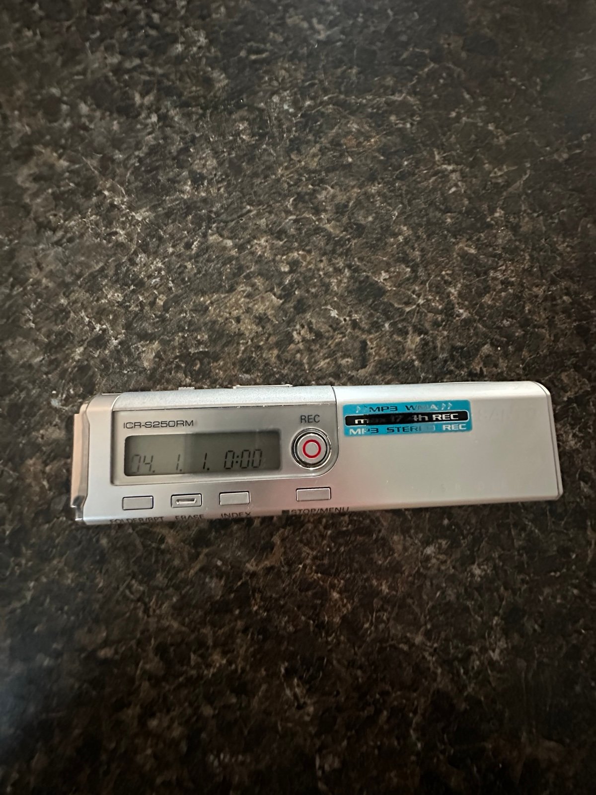 SANYO ICR-S250RM Stereo Digital Voice Recorder