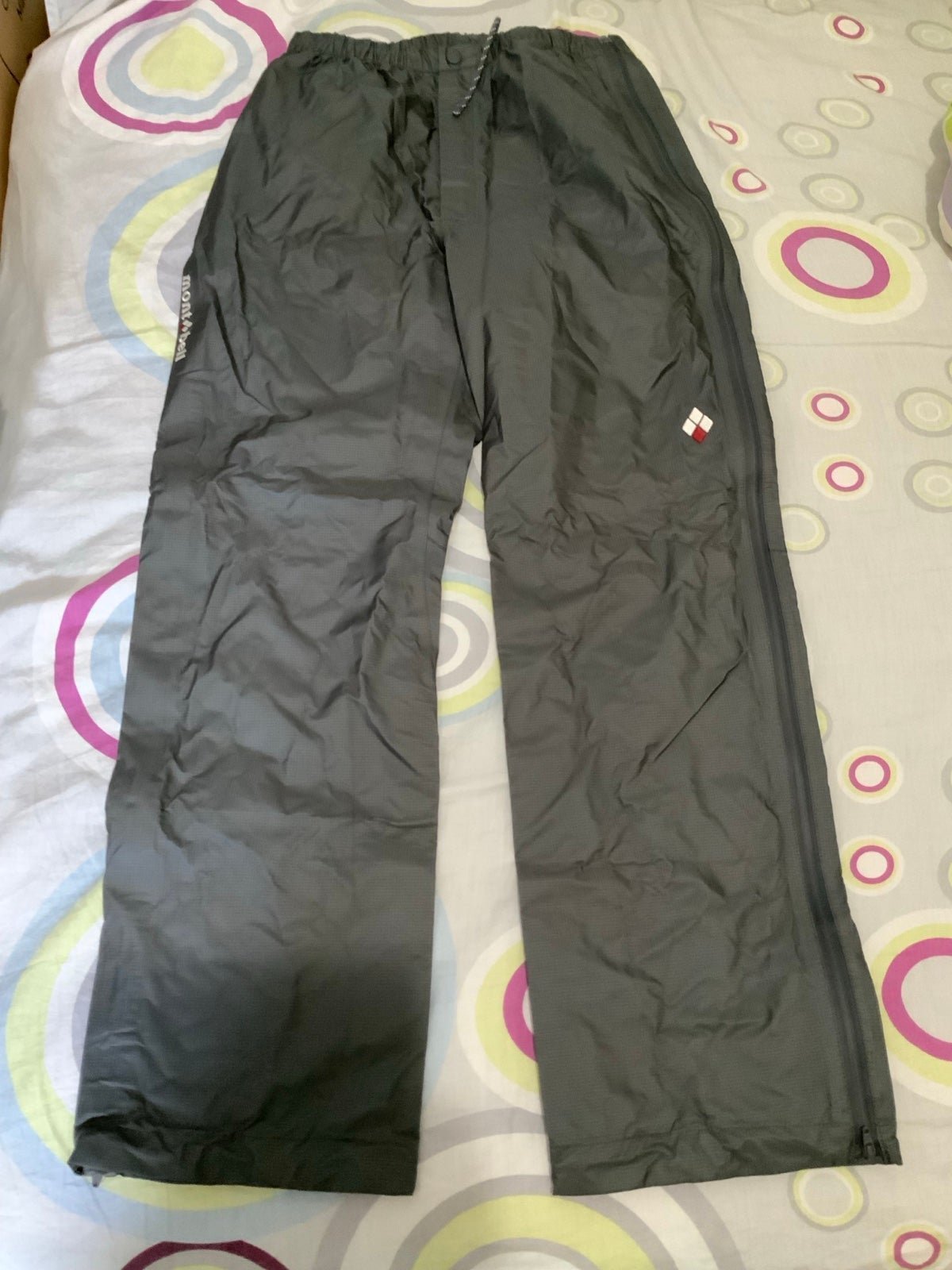 Montbell Storm Cruiser Gore-tex full zip pants women’s Japan size S