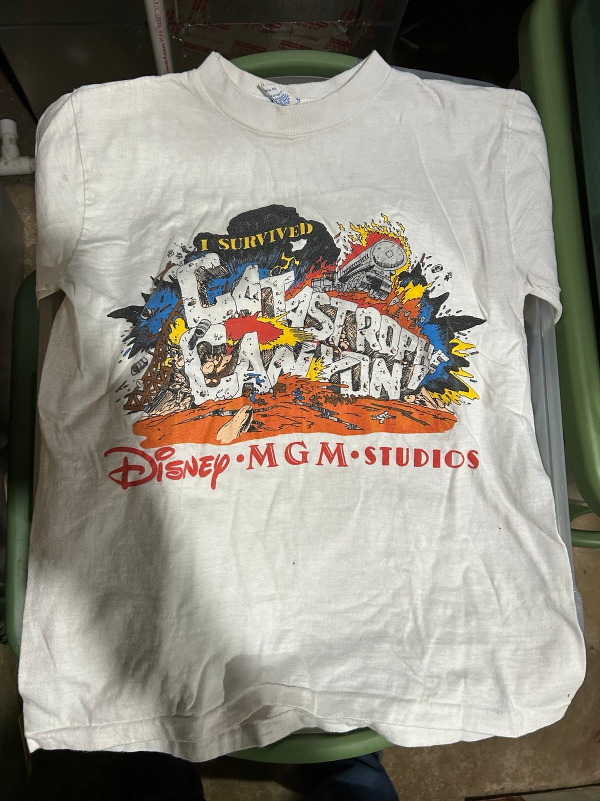 Disney MGM Studios Catastrophe Canyon tshirt Small