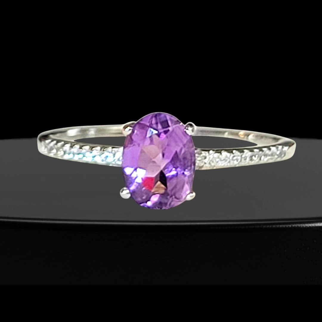 925 Sterling Silver Oval Amethyst & White Sapphire Ring Sz 9 Estate