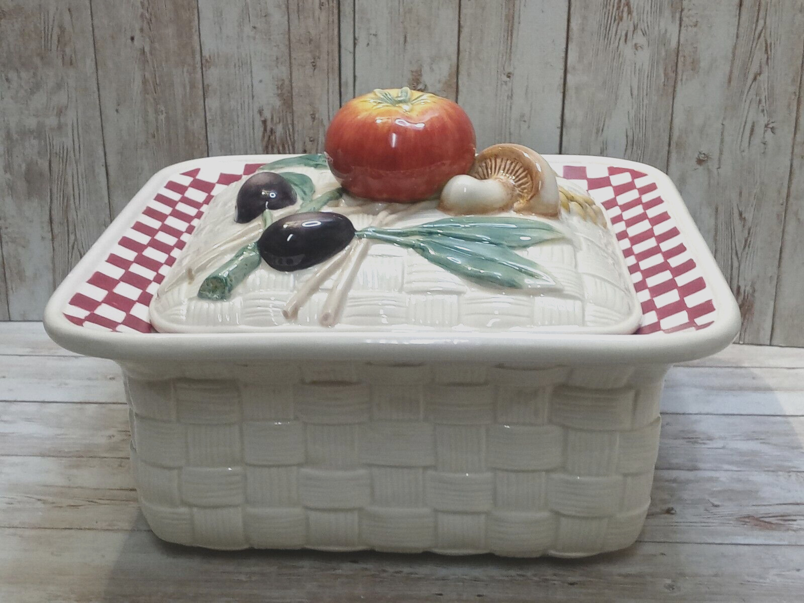 Fitz & Floyd Essentials Covered Checkered Serving Dish Fruit & Vegetable 10.5