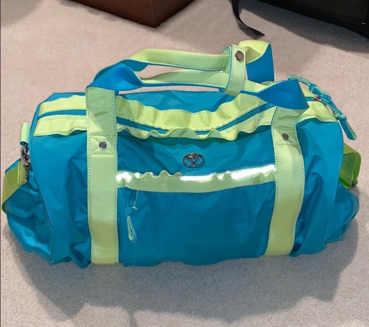 Ivivva bag