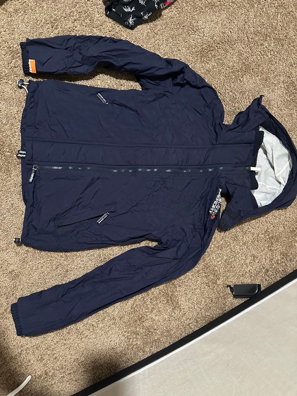 Supedry windbreaker