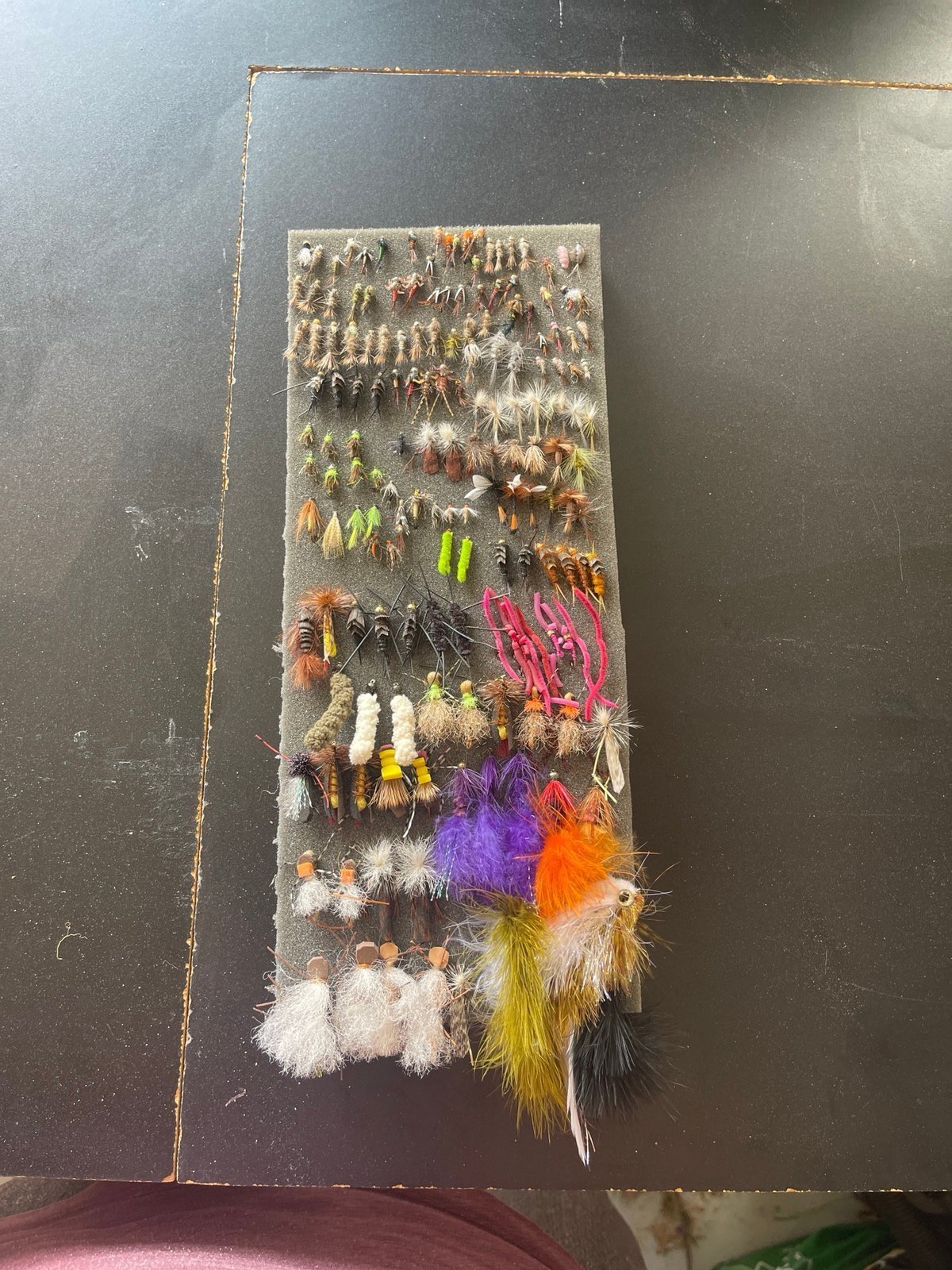 Lot of fly fishing flies 165 assortment