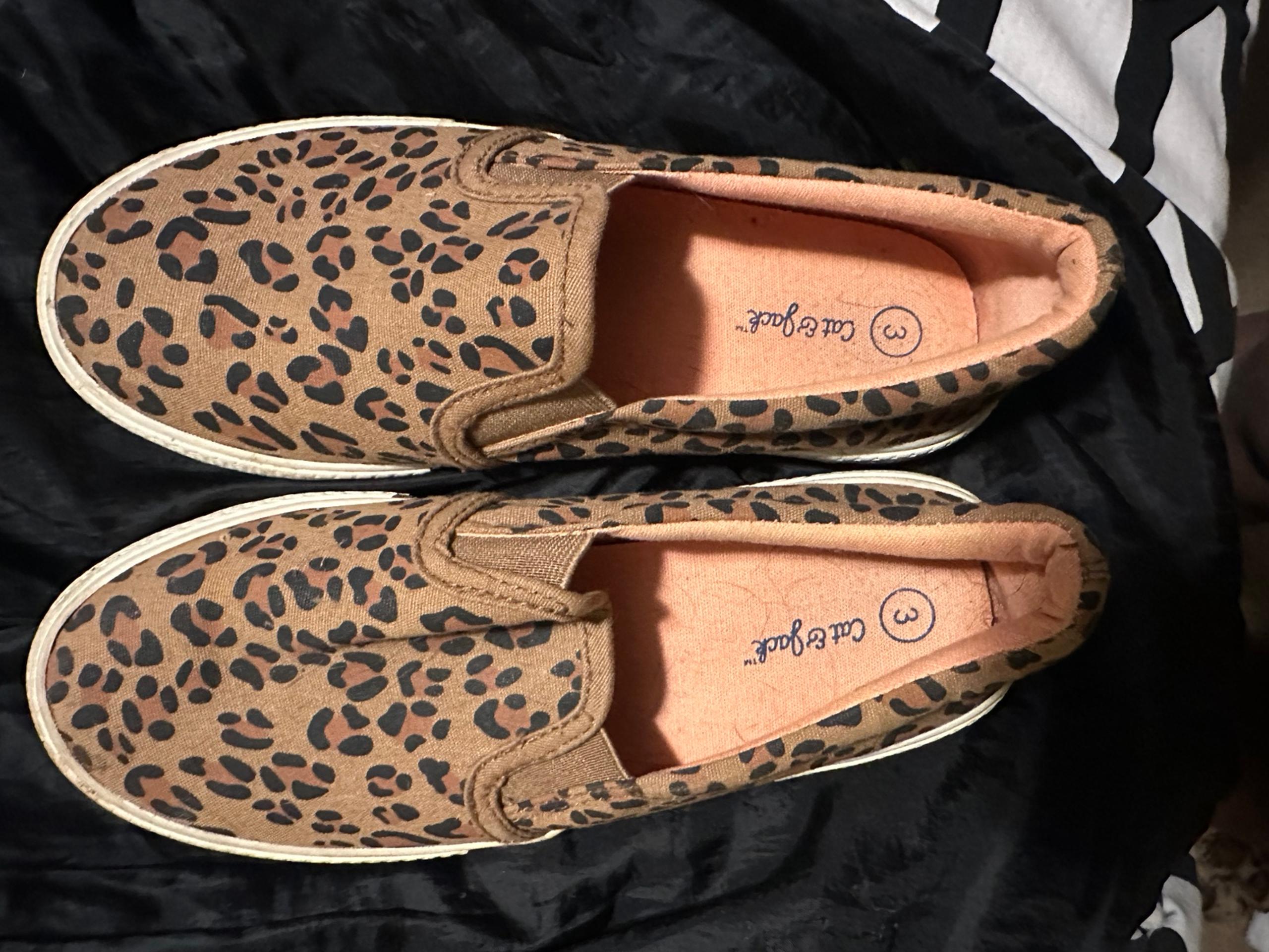 Girl shoes sz 3