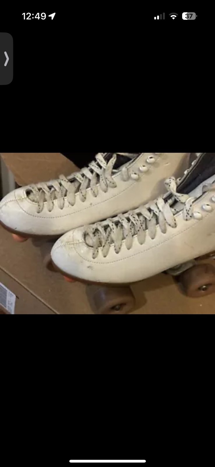 Douglass Snyder roller skates