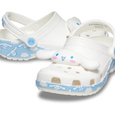 Crocs Women's Cinnamoroll size 9! NWT!!