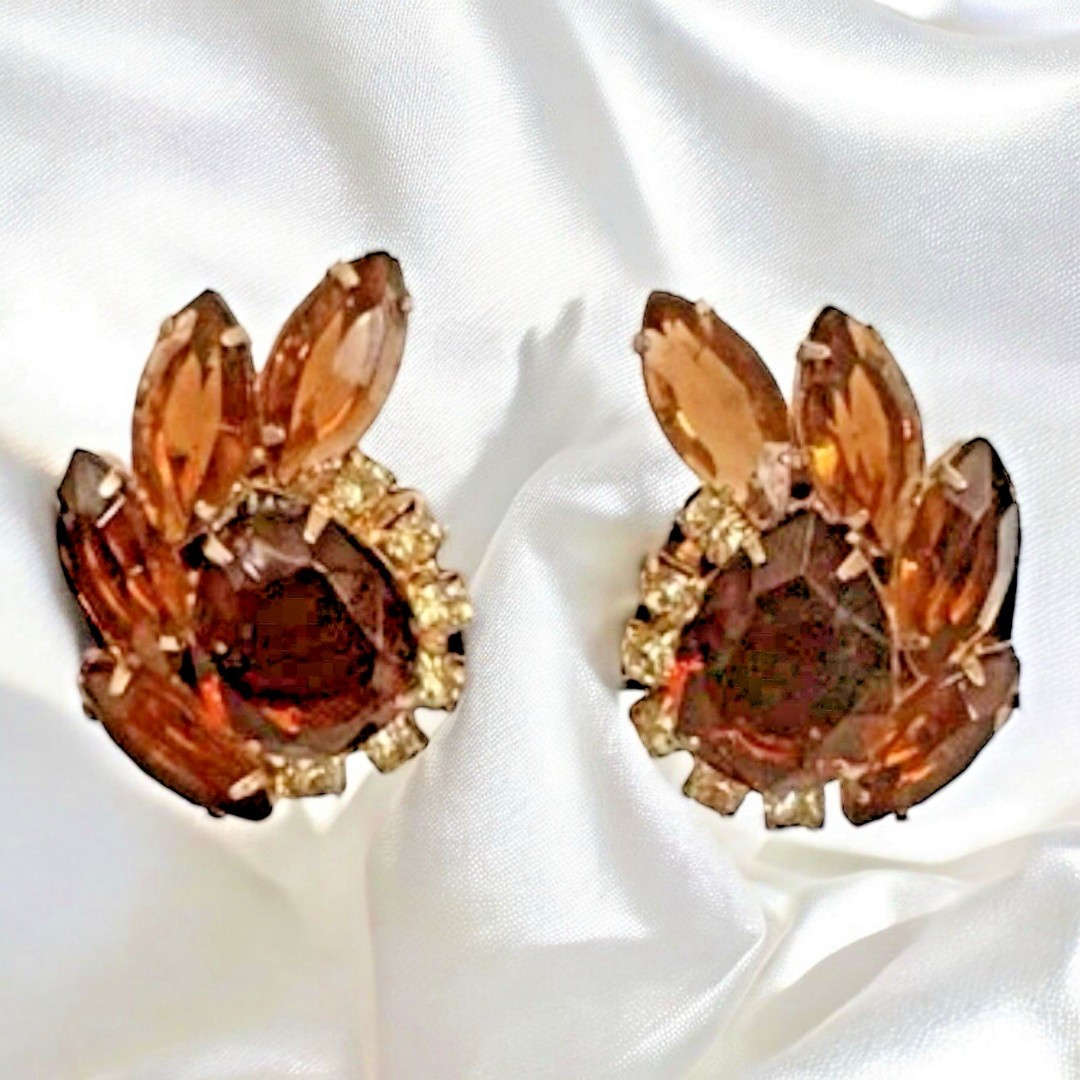 Vintage Clip-On Earrings – Large Amber & Clear Rhinestones, Goldtone, 1.5