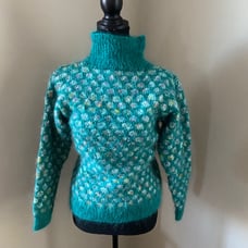 Beautifully handmade sweater! Size S/M! NEW!!!