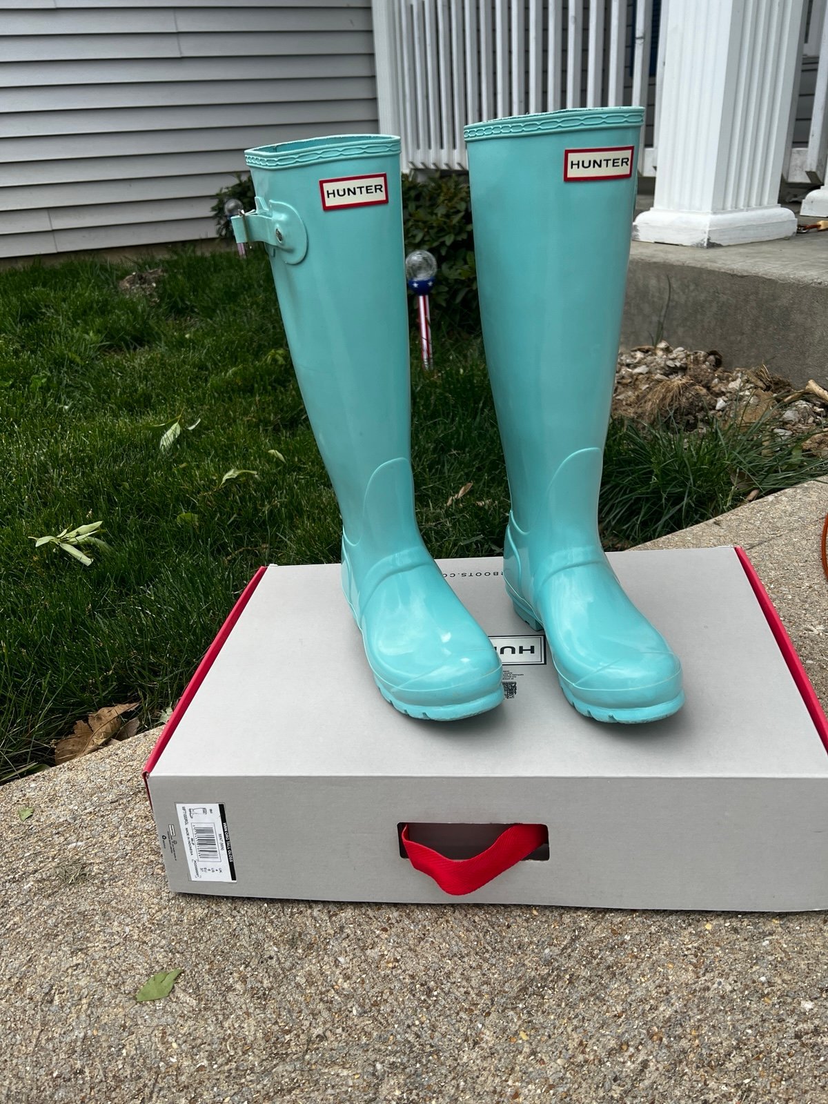 Mint Hunter tall boots size 6