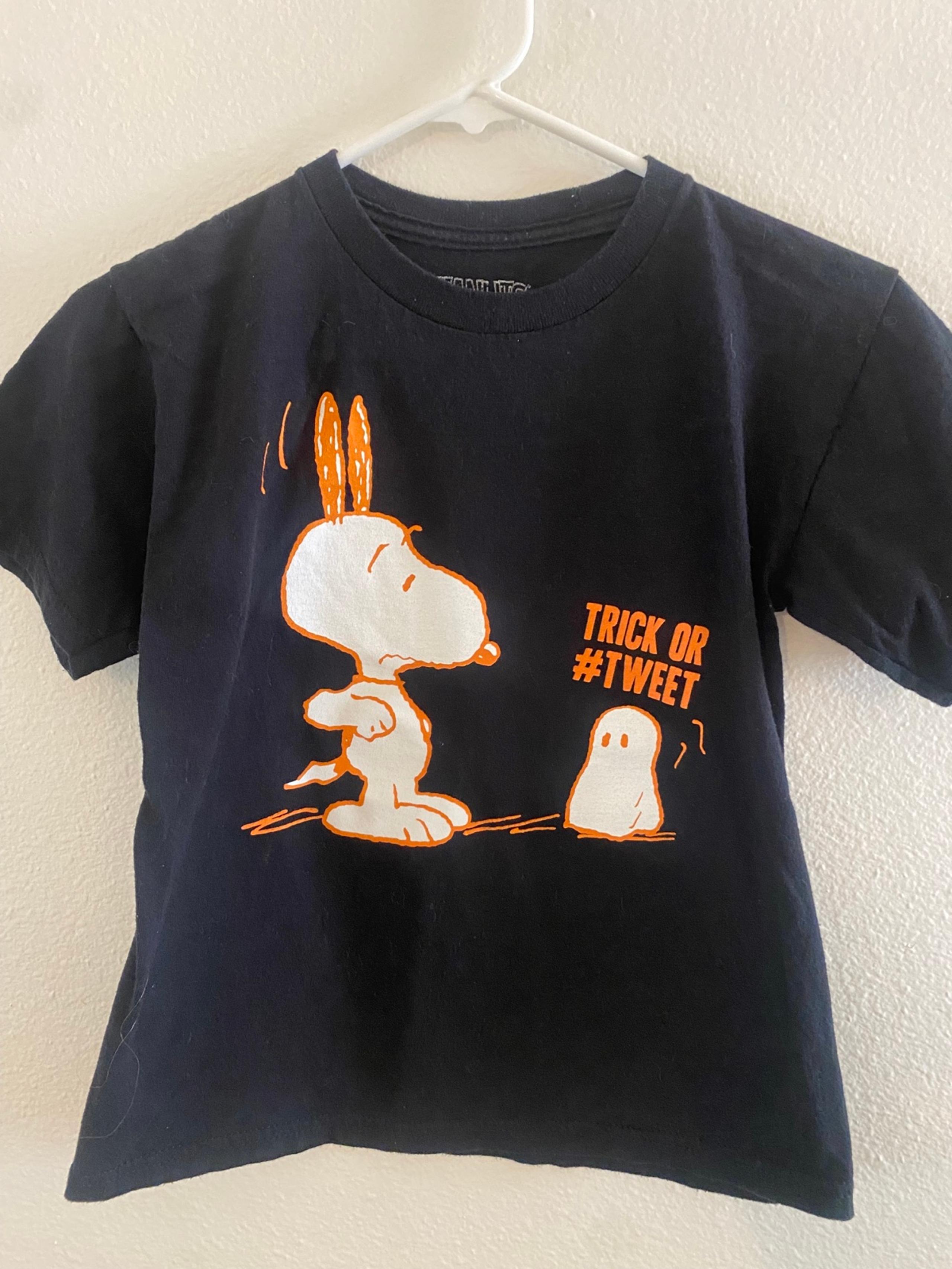 Peanuts Boys Halloween T-Shirt size small