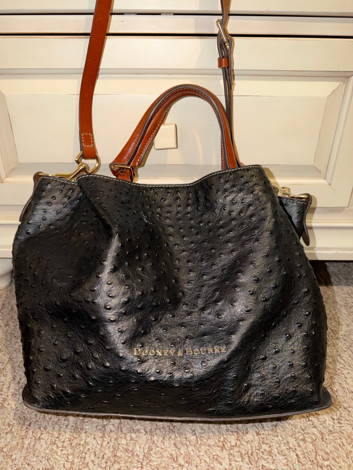 Dooney and Bourke Brenna bag