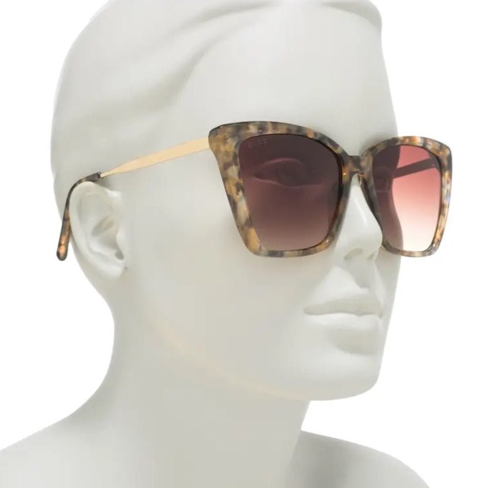 DIFF Heidi Sunglasses Sea Tortoise Frame Brown Gradient Lenses NWT