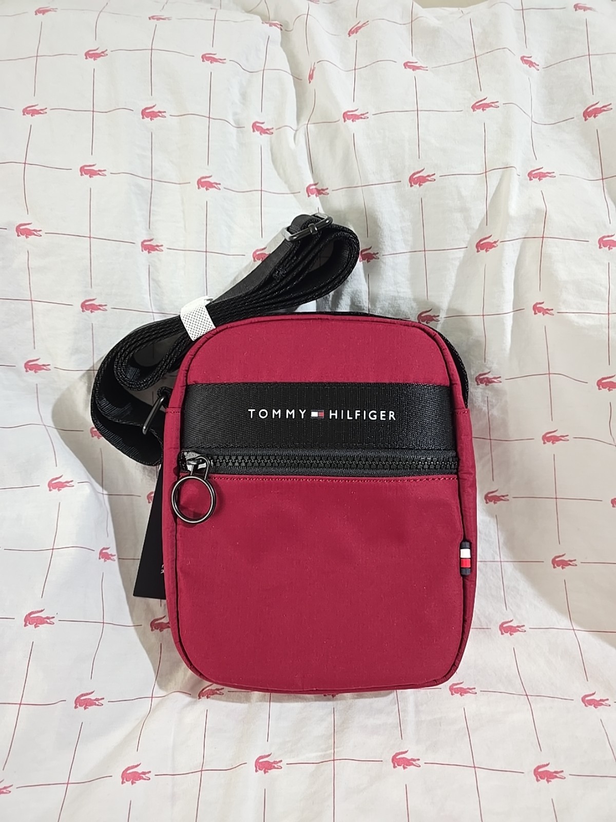 NWT Tommy Hilfiger Men's Nylon Crossbody Bag Dark Red