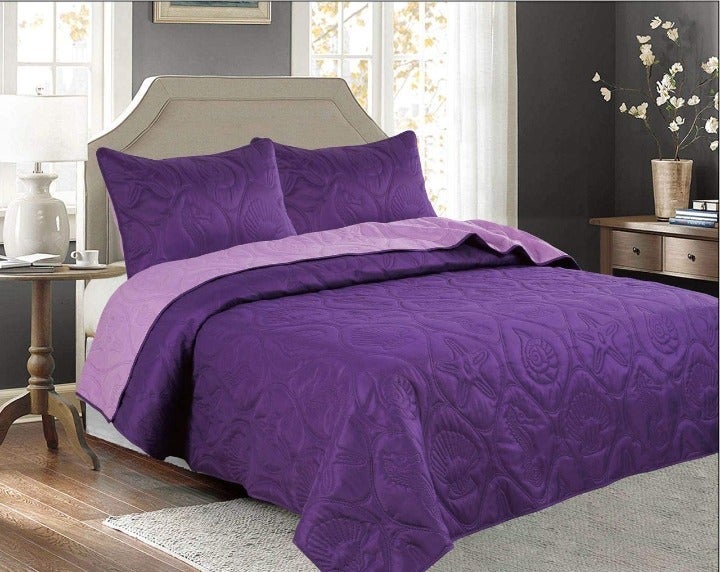 3PC Purple Reversible Bedspread Oversize Sea Shell Pattern Queen Size