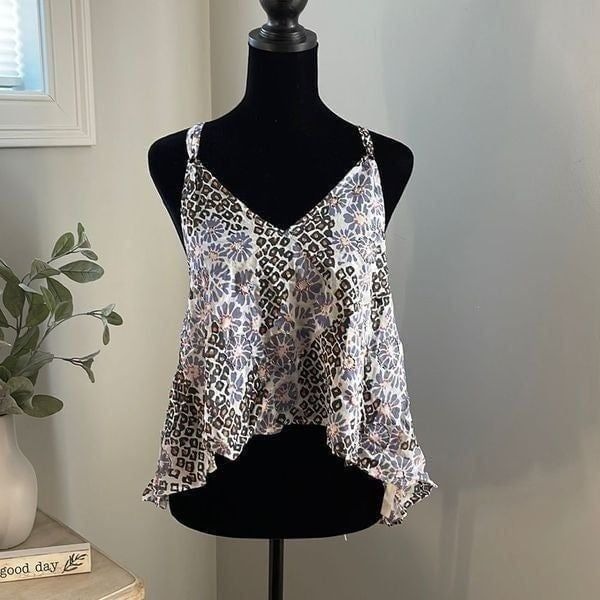 Free People Crop Top. Size XS Beading Accents