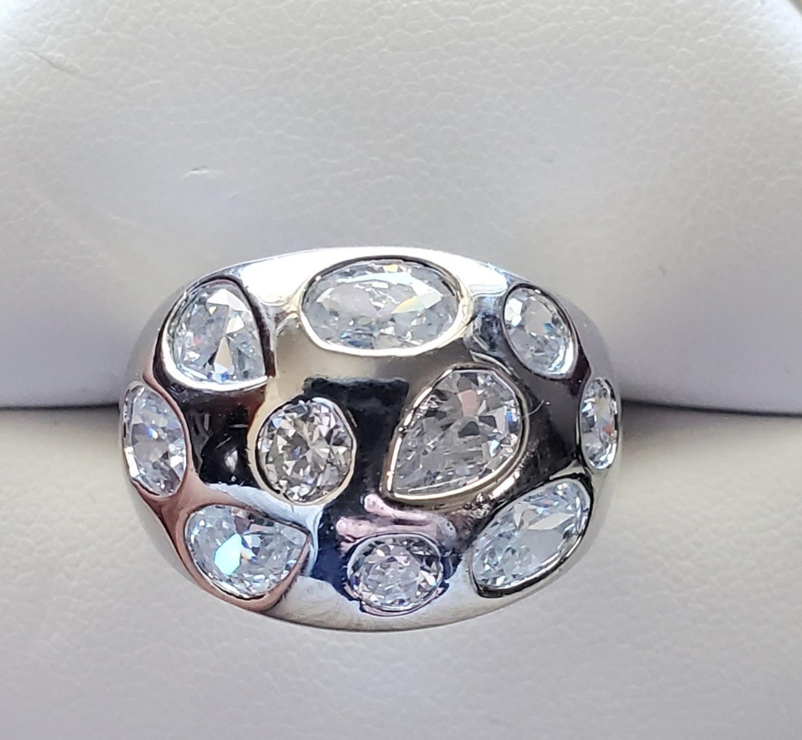 Women's Lia Sophia Ring, size 7