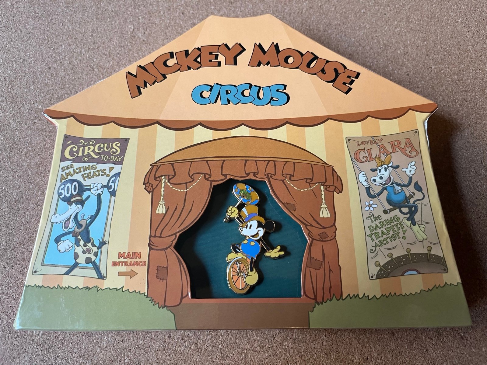 Mickey Mouse Circus Box Pin Set