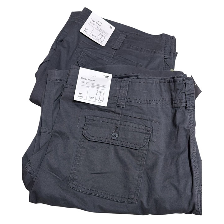NEW WITH TAGS Set of 2 Cargo Shorts (Size- 42)(Inseam- 11 ) Goodfellow & Co MEN