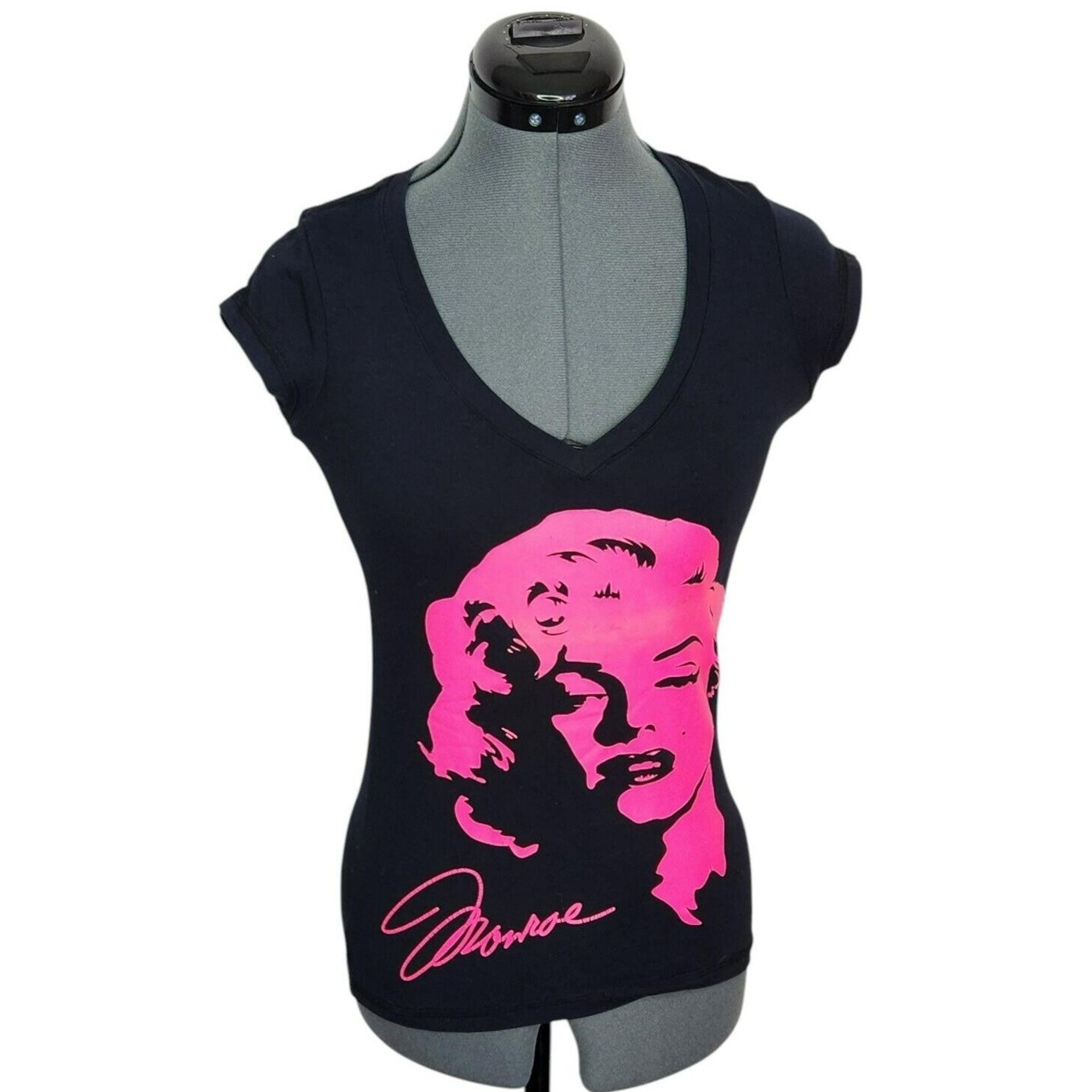 Miami Style V Neck T-Shirt Size M