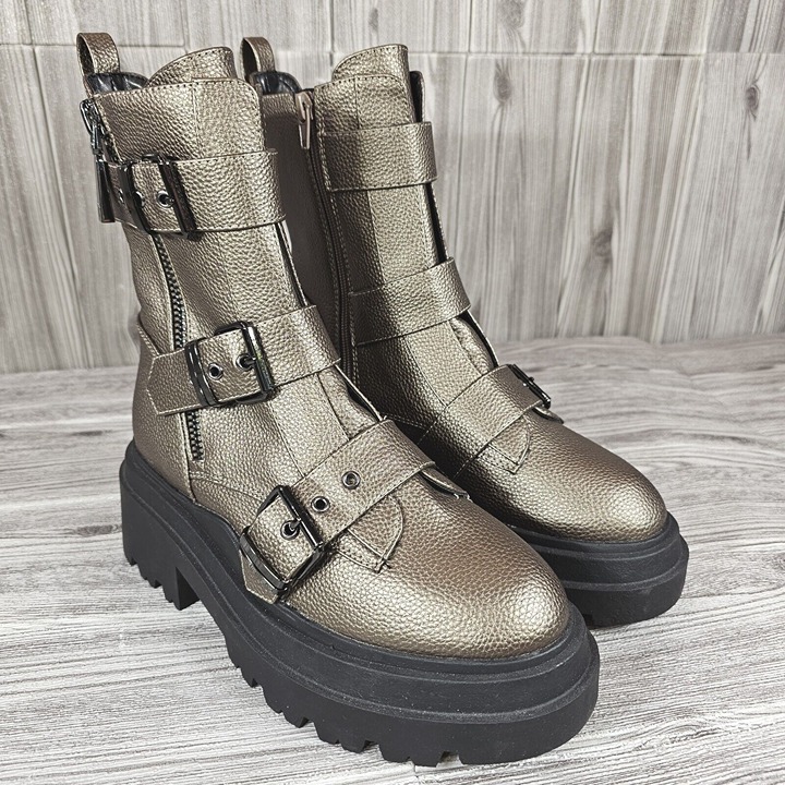 GUESS Valicia Faux Leather Ankle Boots Shoes - Women's Size 8 - NEW