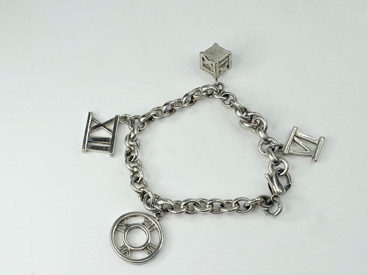 Sterling silver Roman Numeral charm bracelet 21.5 gram 7.0 JR9464