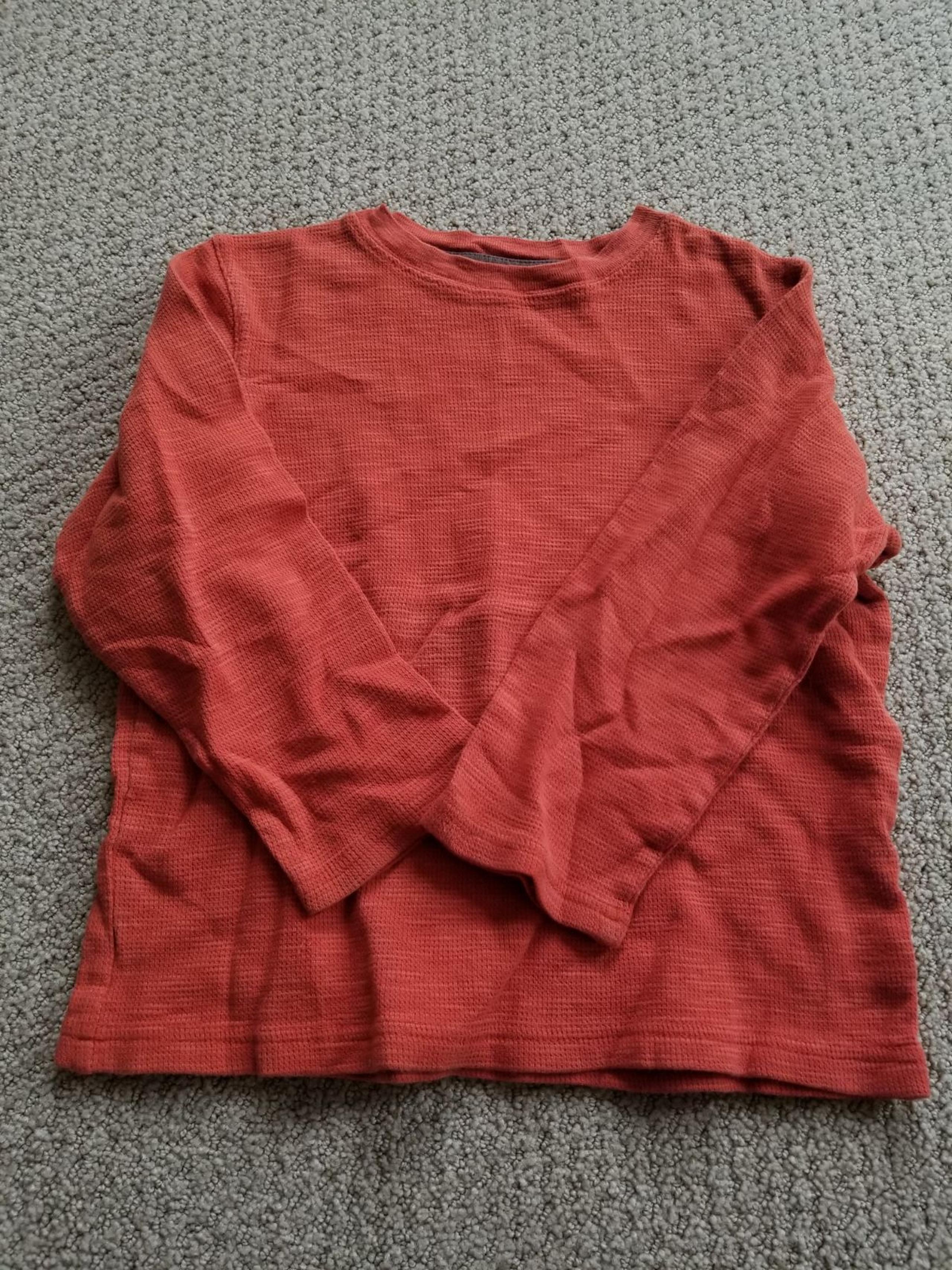 Boys Sonoma waffle knit shirt size 5/6